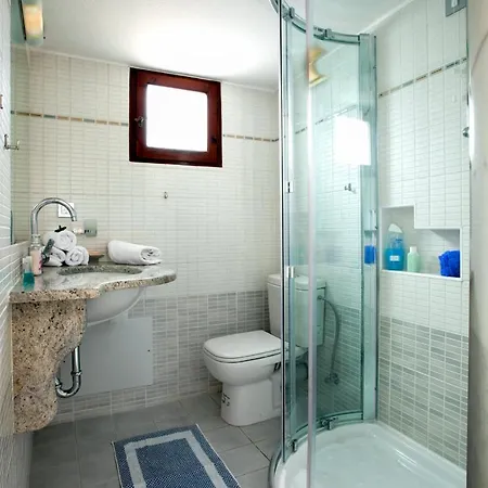 Giorgi's Blue Hotel apartamentowy 3*