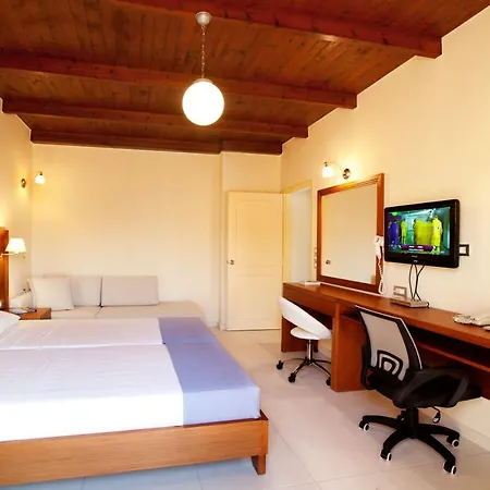Giorgi's Blue Aparthotel